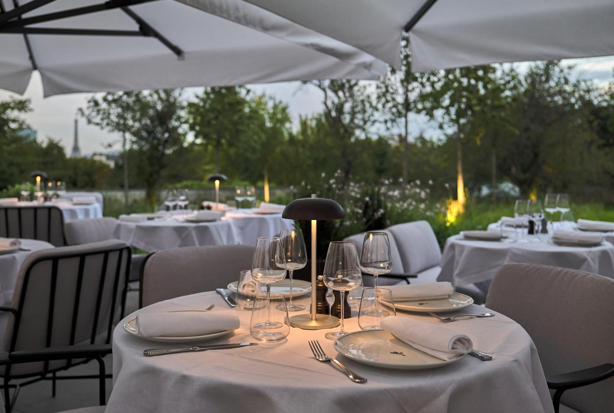 Domaine De La Reine Margot Paris-Issy - Mgallery Collection Issy-les-Moulineaux Exterior foto