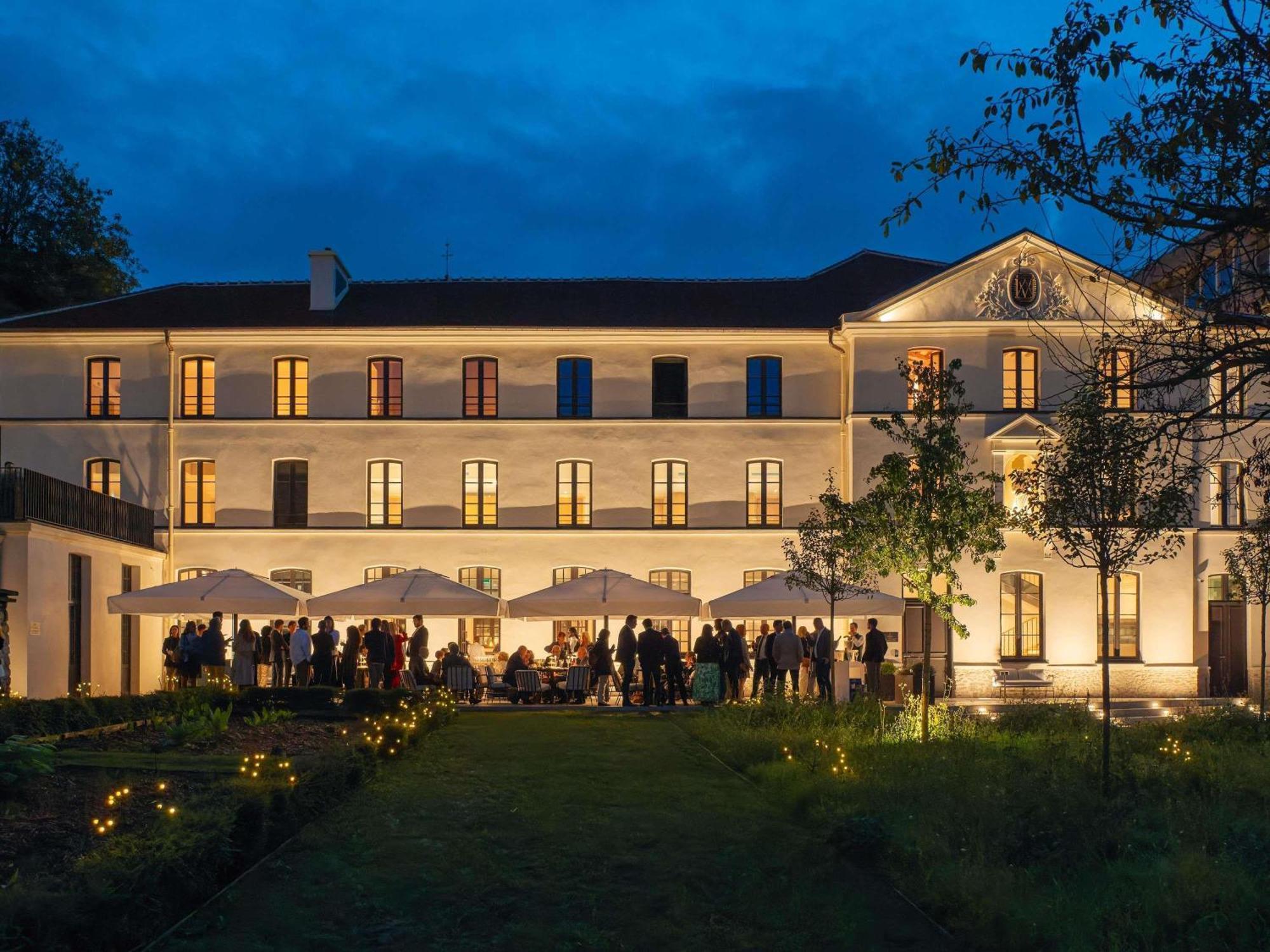 Domaine De La Reine Margot Paris-Issy - Mgallery Collection Issy-les-Moulineaux Exterior foto